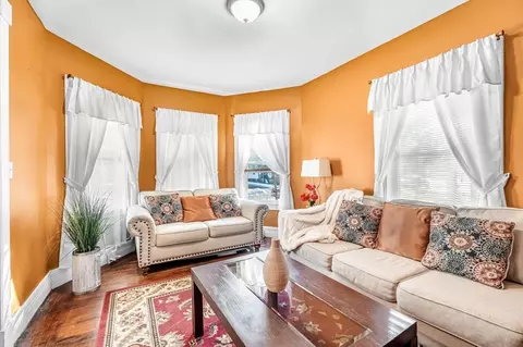 166 Westminster St, Springfield, MA 01109 photo 7