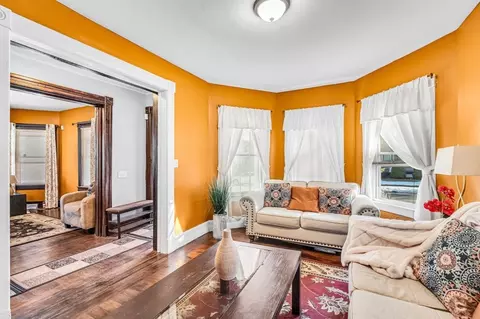 166 Westminster St, Springfield, MA 01109 photo 6