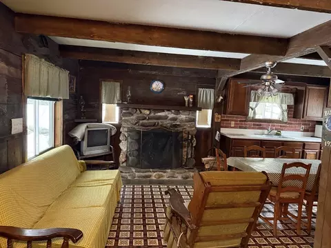 23 E Brook Dr, Heath, MA 01346 photo 8