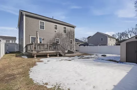 322 Gilbert Ave, Springfield, MA 01119 photo 36