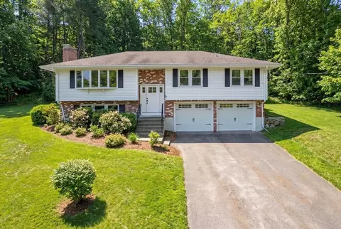 34 Jodie Rd, Framingham, MA 01702