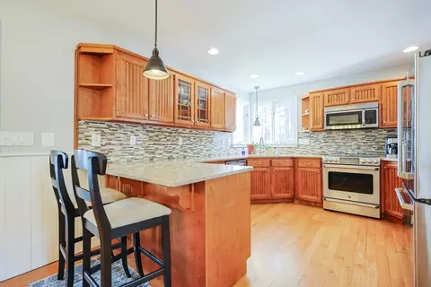 55 Northbridge Rd, Mendon, MA 01756 photo 10