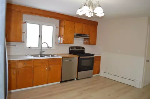 40 Flora Rd, Attleboro, MA 02703 photo 6