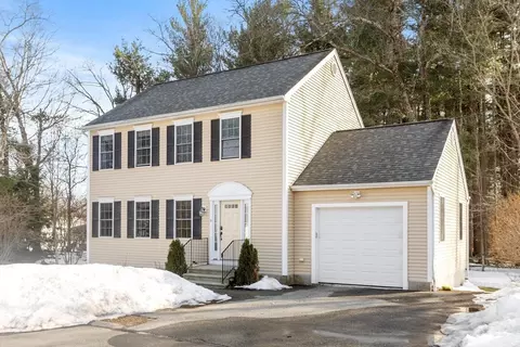 9 Amelia Dr #9, Chelmsford, MA 01863