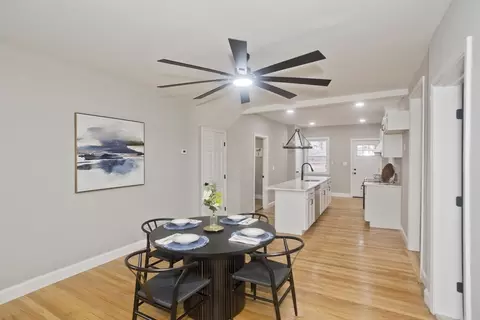 305 Dickinson St, Springfield, MA 01108 photo 3