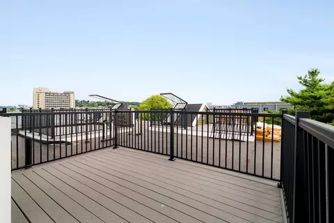 95 Addison St #PH8, Boston, MA 02128