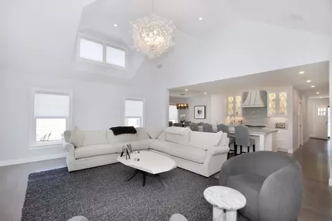 79 Cobblestone Cir, Mashpee, MA 02649 photo 8