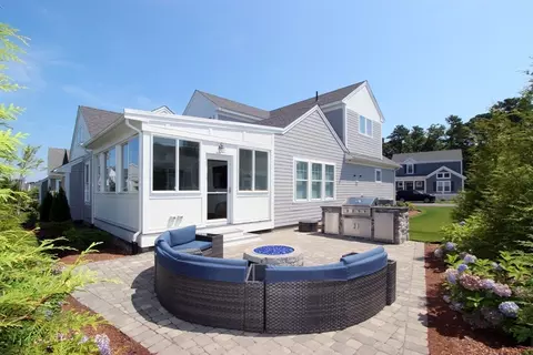 79 Cobblestone Cir, Mashpee, MA 02649 photo 2