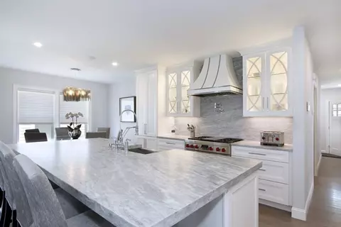 79 Cobblestone Cir, Mashpee, MA 02649 photo 3