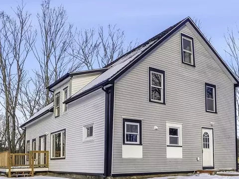 140 Spring St, Athol, MA 01331