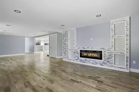 Living - 140 Spring St, Athol, MA 01331 photo 5 of 13