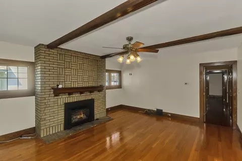 57 Lyndale St, Springfield, MA 01108 photo 4