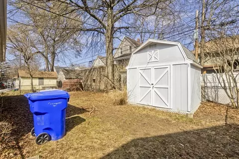 57 Lyndale St, Springfield, MA 01108 photo 39
