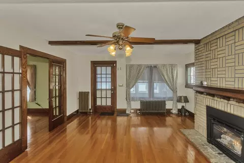 57 Lyndale St, Springfield, MA 01108 photo 6