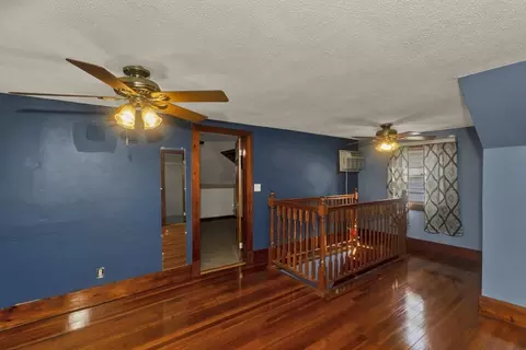 57 Lyndale St, Springfield, MA 01108 photo 29