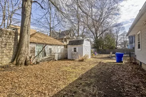 57 Lyndale St, Springfield, MA 01108 photo 38