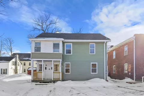 1 Montelone St # -2, Pittsfield, MA 01201