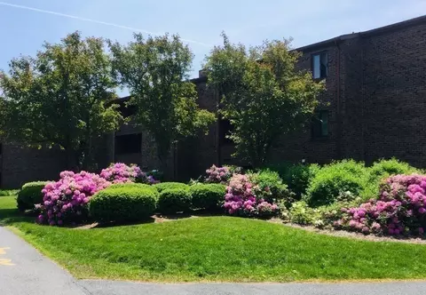 Exterior - 15 Davis Rd #B11, Acton, MA 01720 photo 4 of 6