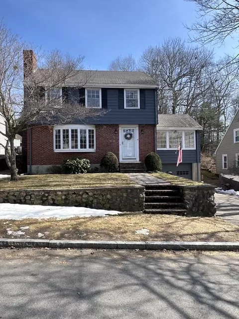 37 Clinton Rd, Melrose, MA 02176
