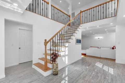 750 Wilbraham Rd, Springfield, MA 01109 photo 23