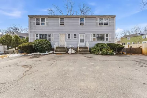 11 Harmony Ln, Framingham, MA 01702