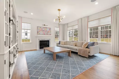 65 Foundry Ln, Canton, MA 02021 photo 9