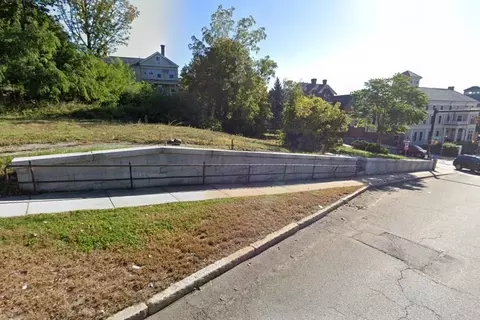 281 Broadway, Methuen, MA 01844