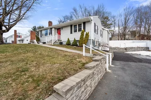 38 Irving Dr, Walpole, MA 02081