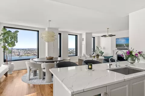 110 Sudbury St #4105, Boston, MA 02114