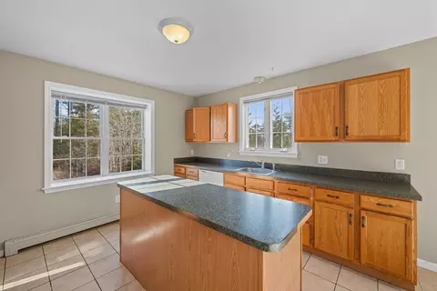 Kitchen - 1 Emma Ln #B, Wareham, MA 02571 photo 3 of 3