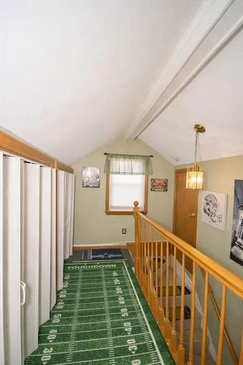 75 Gillette Cir, Springfield, MA 01118 photo 13