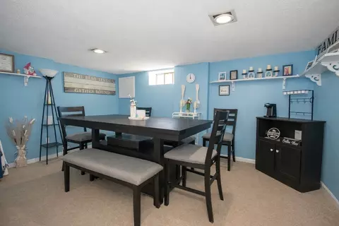 75 Gillette Cir, Springfield, MA 01118 photo 14