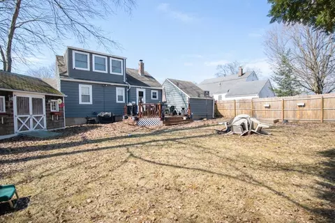 75 Gillette Cir, Springfield, MA 01118 photo 20