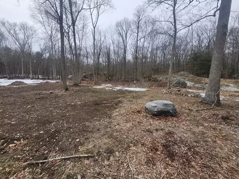 24 Danforth St, Rehoboth, MA 02532 photo 2