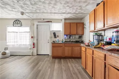 60 Rathbun St, Woonsocket, RI 02895 photo 8