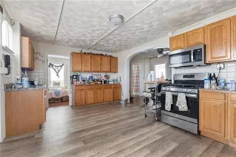60 Rathbun St, Woonsocket, RI 02895 photo 7