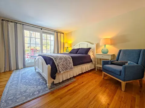 Bedroom - 552 Main St, Cotuit, MA 02635 photo 1 of 9