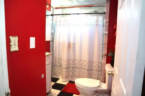 81 Pilgrim Ave, Worcester, MA 01604 photo 14