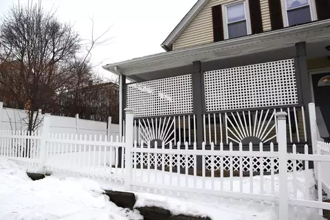 81 Pilgrim Ave, Worcester, MA 01604 photo 2