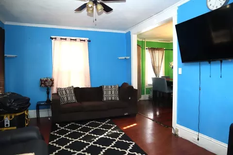 81 Pilgrim Ave, Worcester, MA 01604 photo 11