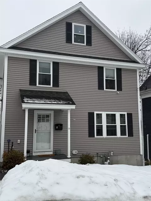 19 Observatory Ave, Haverhill, MA 01832