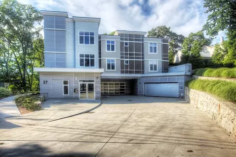 27 Jefferson St #204, Marlborough, MA 01752