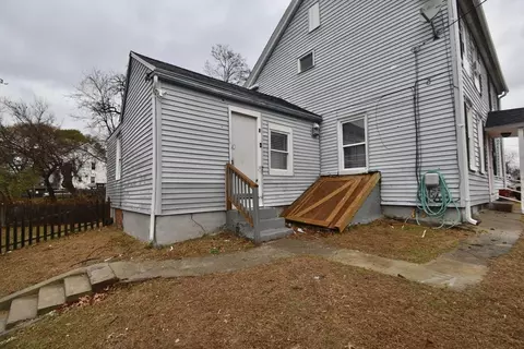 74 Cherry St, Springfield, MA 01105 photo 17