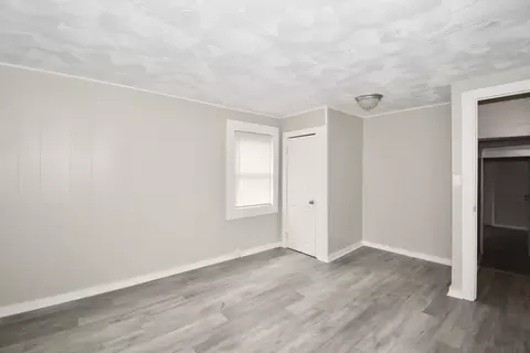 74 Cherry St, Springfield, MA 01105 photo 3