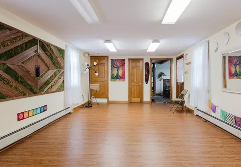 78 Middle St, Fairhaven, MA 02719 photo 7