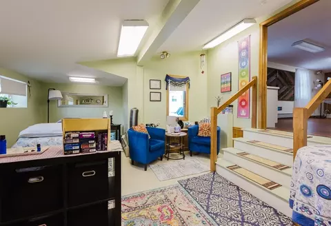 78 Middle St, Fairhaven, MA 02719 photo 6