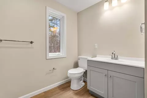 153 Coffin Rd #10, Epping, NH 03042 photo 11