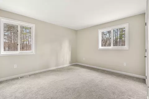 153 Coffin Rd #10, Epping, NH 03042 photo 13