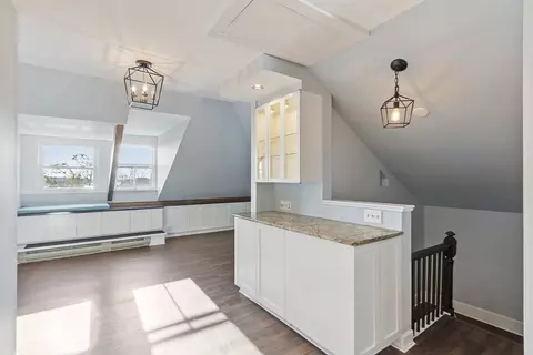 Entry Way - 35 Middle St #4, Gloucester, MA 01930 photo 4 of 4