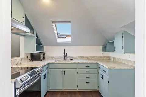 Kitchen - 35 Middle St #4, Gloucester, MA 01930 photo 1 of 3